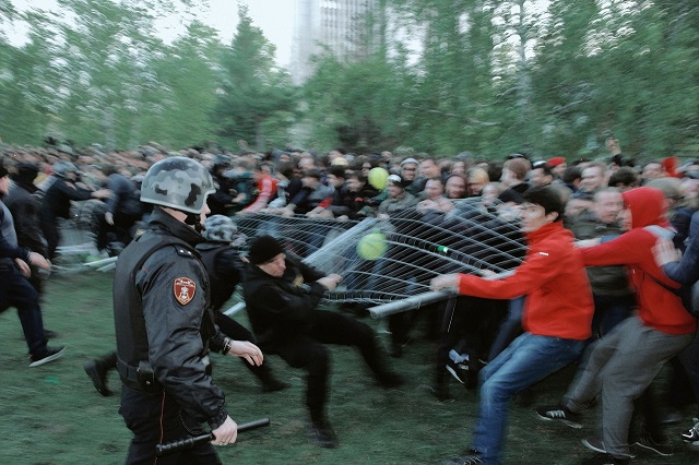 Протесты против строительства храма в Екатеринбурге продолжаются