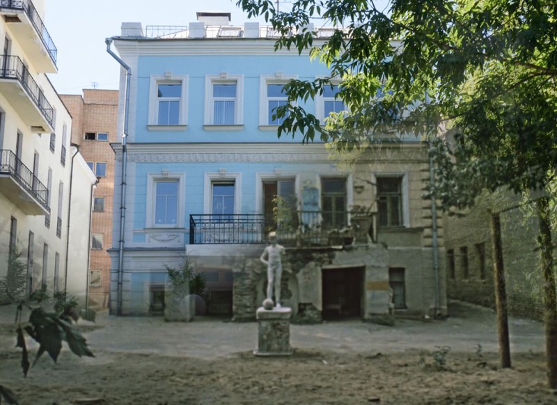 Герои любимых советских фильмов на улицах современной Москвы Герои любимых советских фильмов на улицах современной Москвы