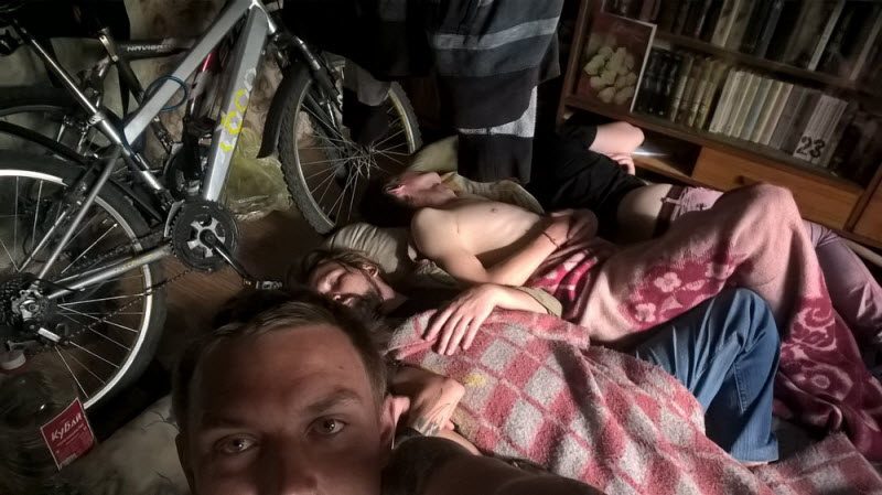 Забавы молодых: пьянки, гулянки, вписки
