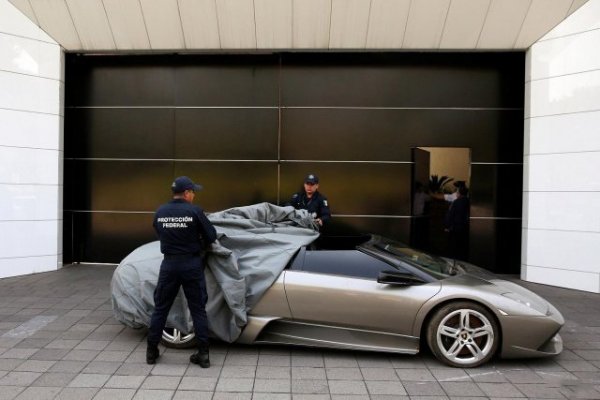 Конфискованные автомобили мексиканских наркобаронов уйдут с молотка