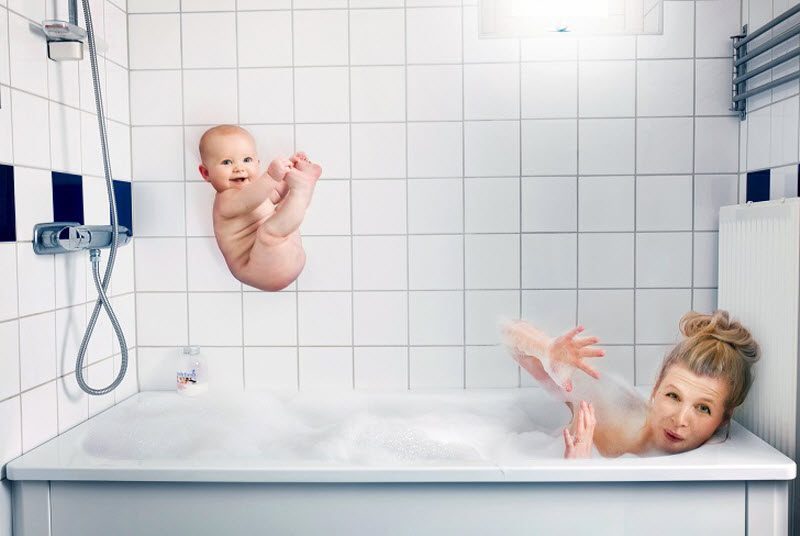 Швед фотографирует свою дочь в самых безумных ситуациях