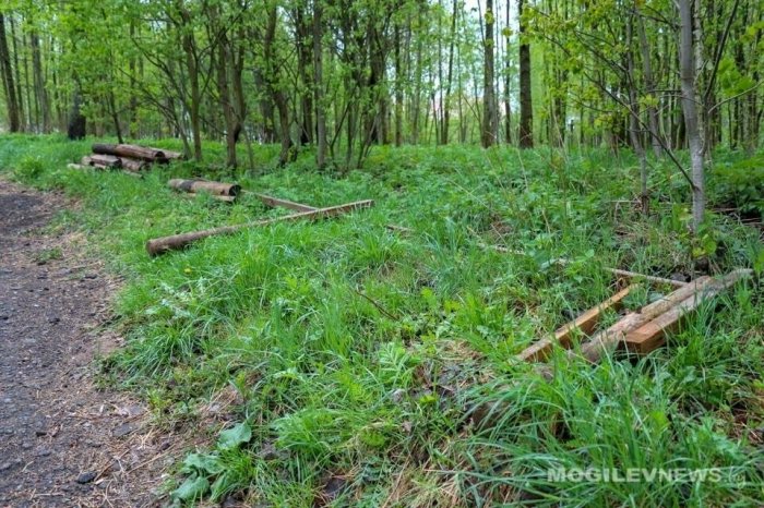 В белорусском Могилёве торжественно установили перила
