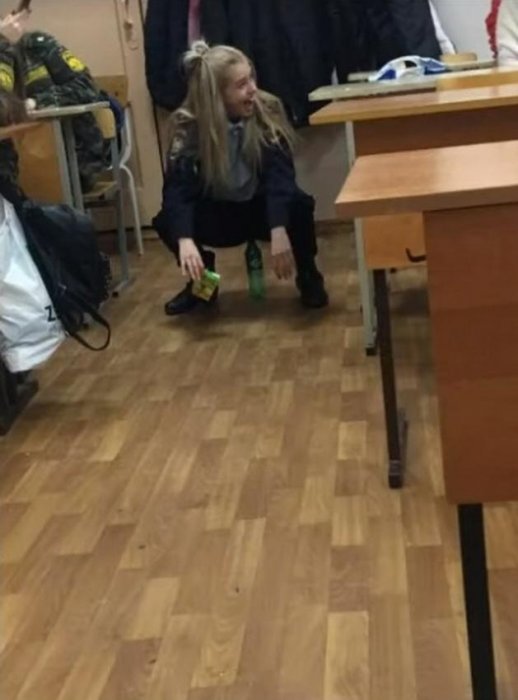 Откровенные фотографии студентов в форме стали причиной скандала в Калуге