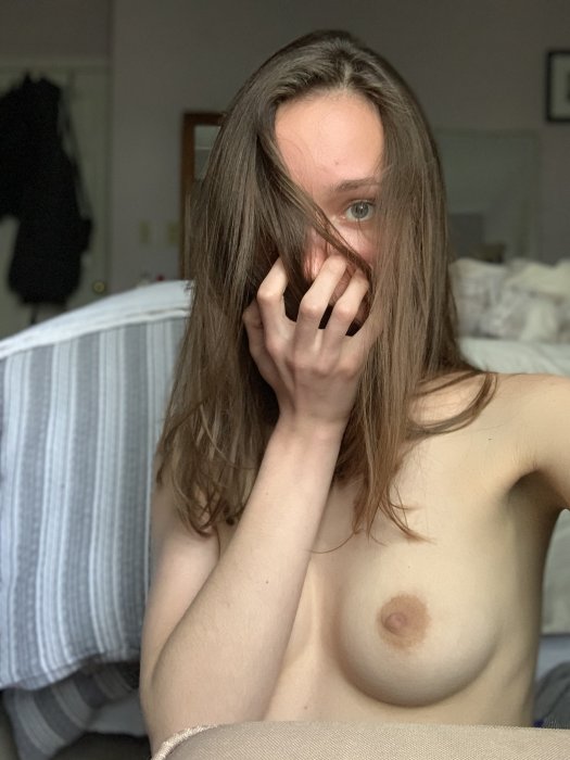 Девушки бывают разные