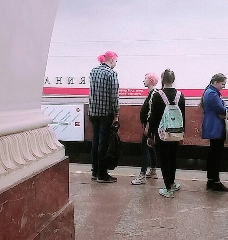 Модники из российского метрополитена
