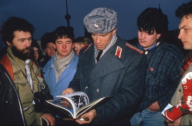 Фотографии знаменитостей, которые перепрыгнули "железный занавес" и побывали в СССР