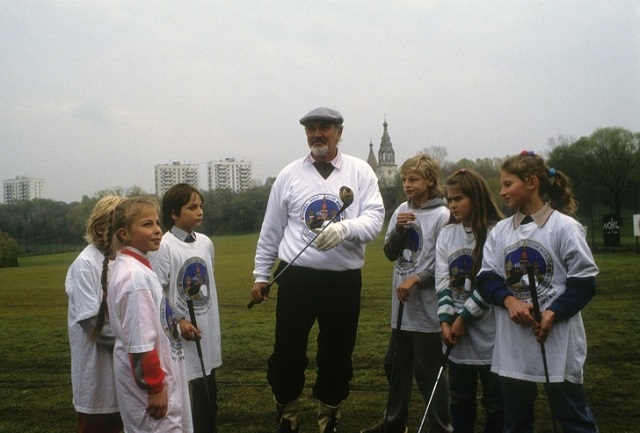 Фотографии знаменитостей, которые перепрыгнули "железный занавес" и побывали в СССР