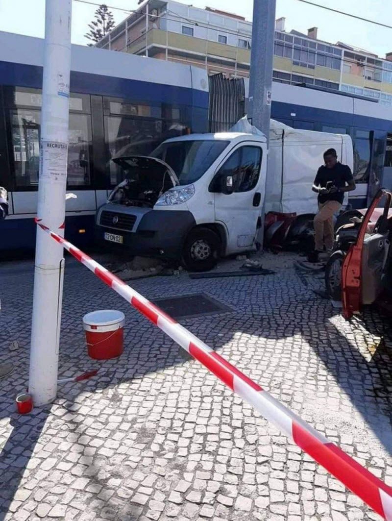 Бывают в жизни огорчения...