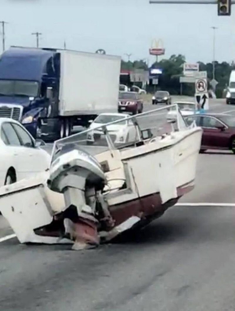Бывают в жизни огорчения...