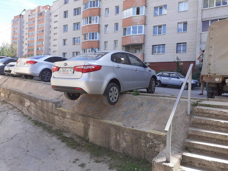 Бывают в жизни огорчения...