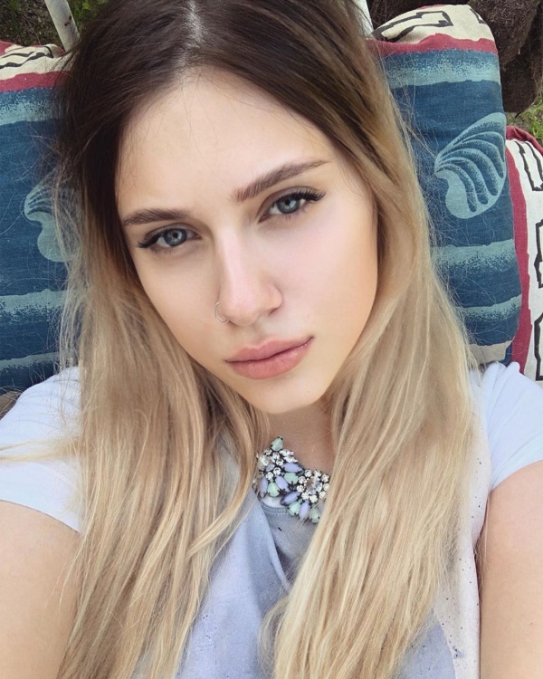 Погибла звезда киберспорта Лилия Новикова Погибла звезда киберспорта Лилия Новикова