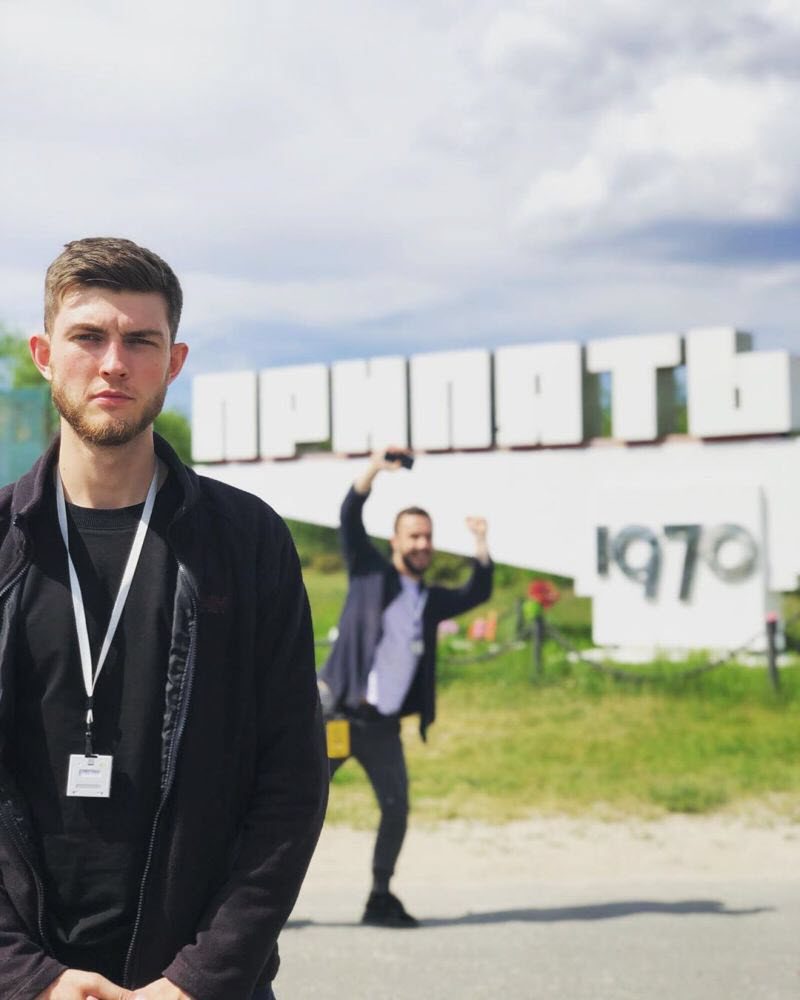 Молодежь прется в Припять, чтобы сделать "смешные" фото