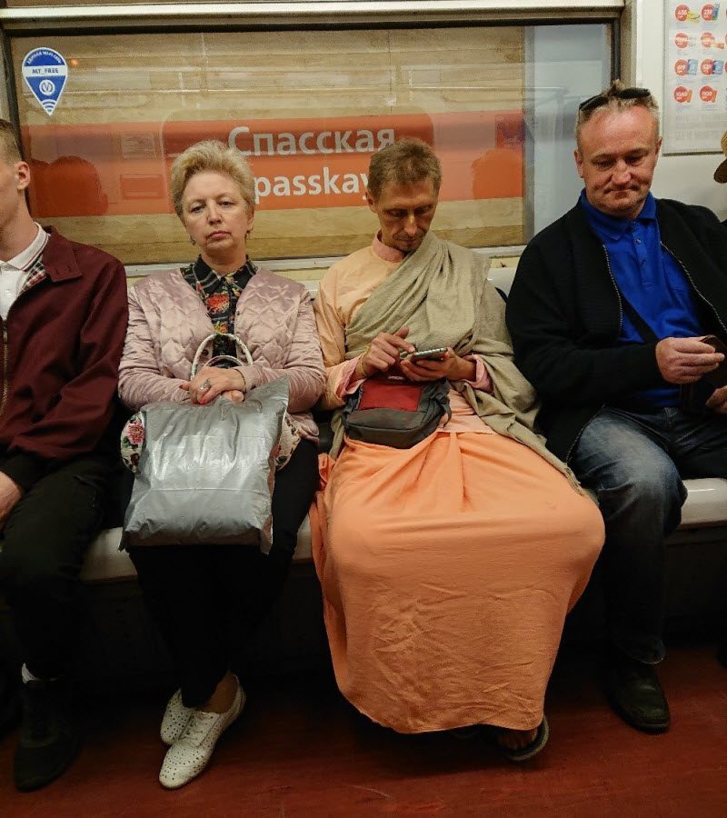 Модники из российского метрополитена