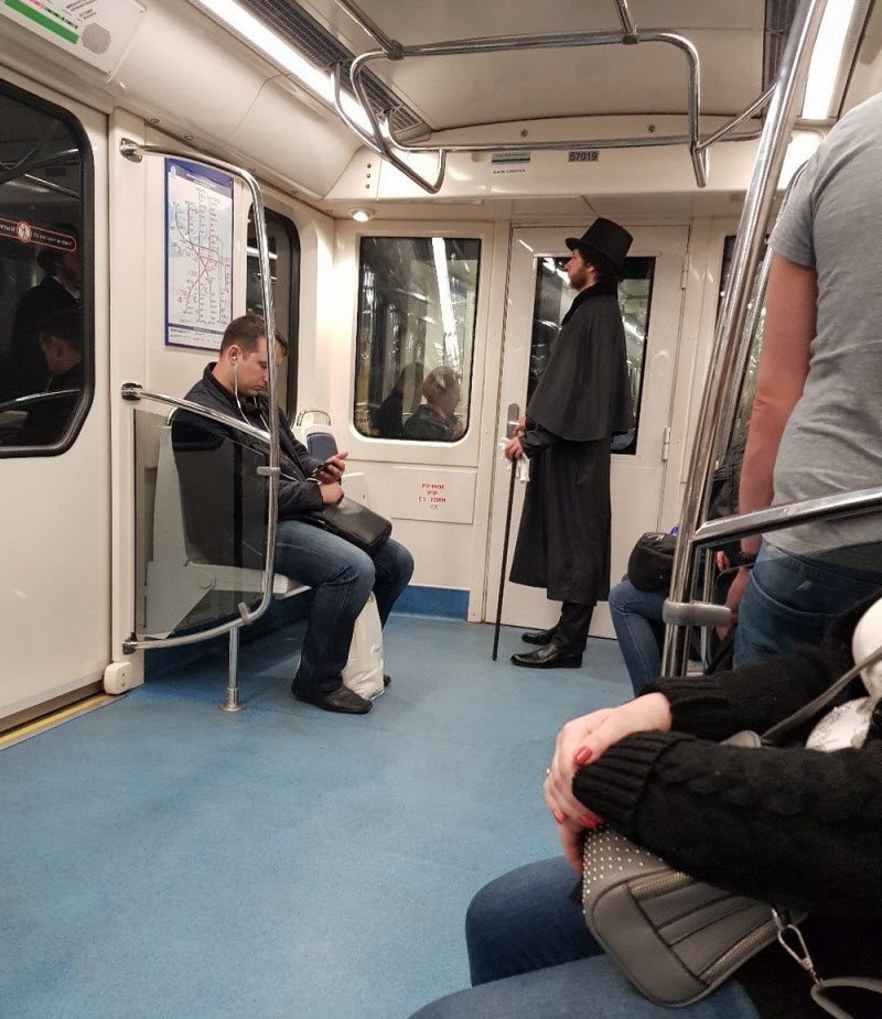 Модники из российского метрополитена