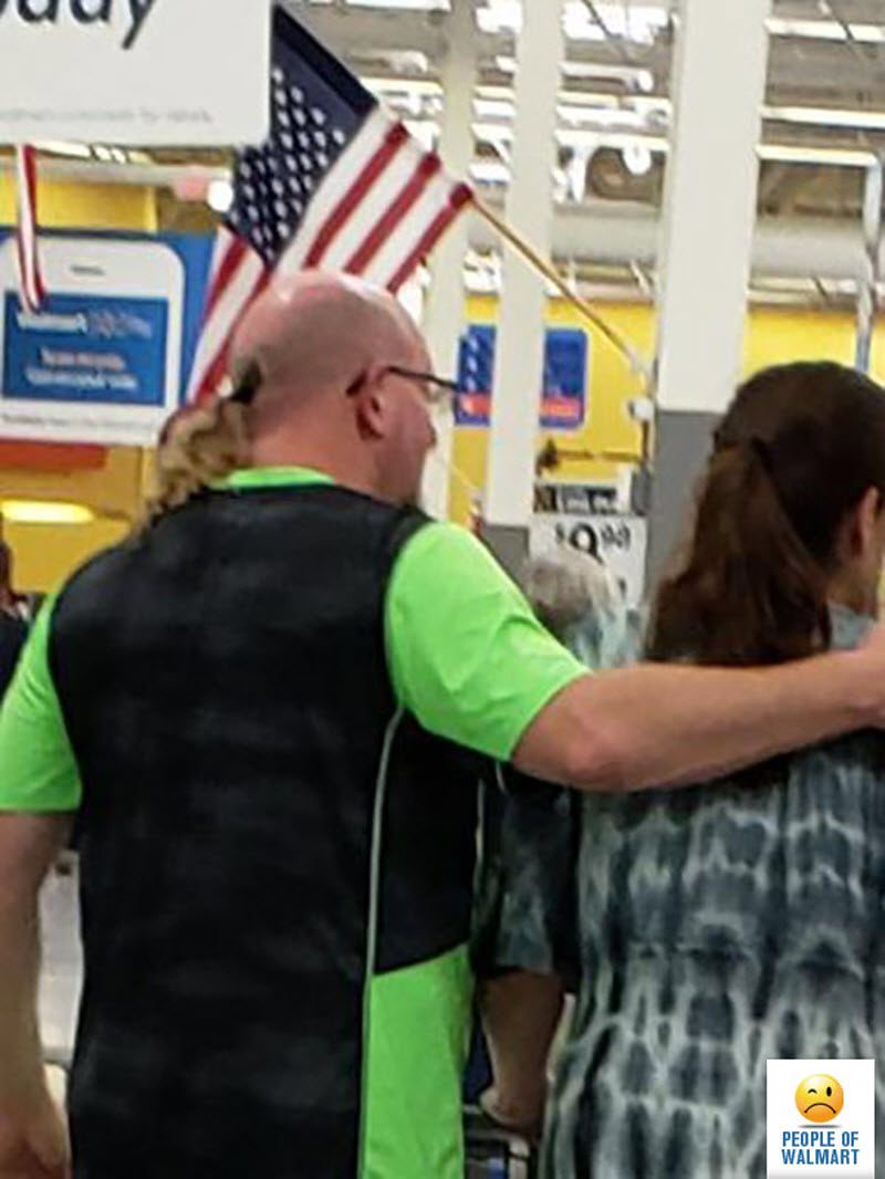 Экстравагантные покупатели Walmart