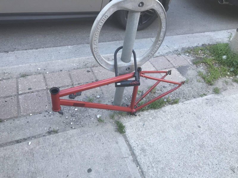 Бывают в жизни огорчения...