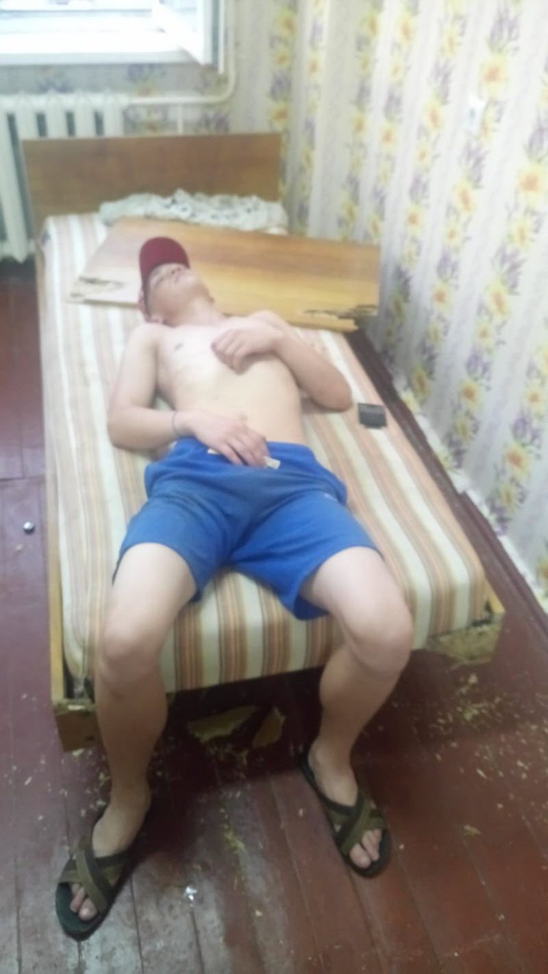 Забавы молодых: пьянки, гулянки, вписки