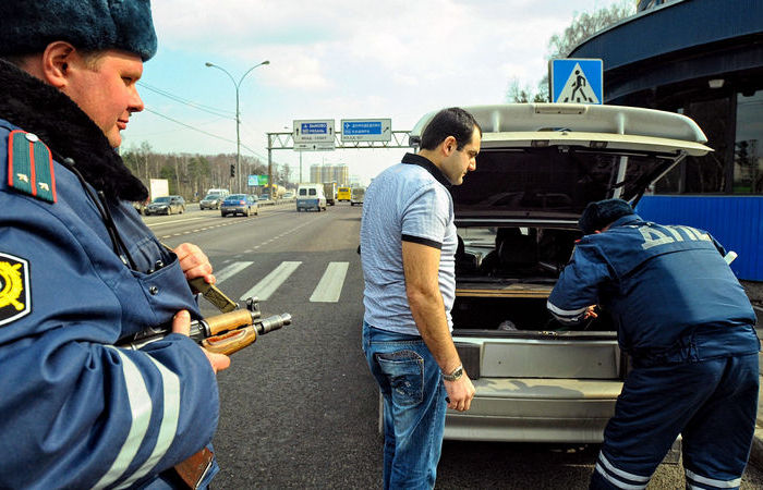Вещи в багажнике авто, перевозка которых может привести к печальным последствиям Вещи в багажнике авто, перевозка которых может привести к печальным последствиям