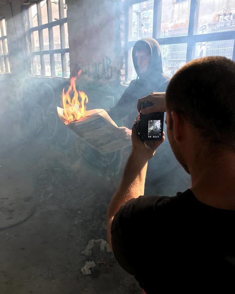 Фотограф использует неожиданные предметы для создания волшебных фото