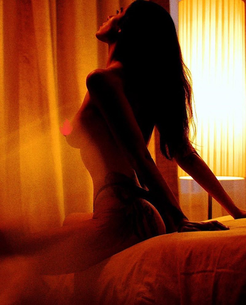 Иранская модель бежала из страны из-за откровенных фотографий