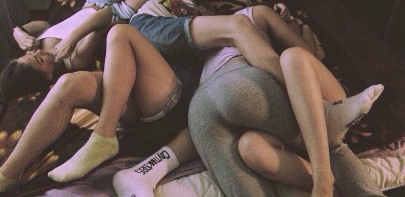 Забавы молодых: пьянки, гулянки, вписки