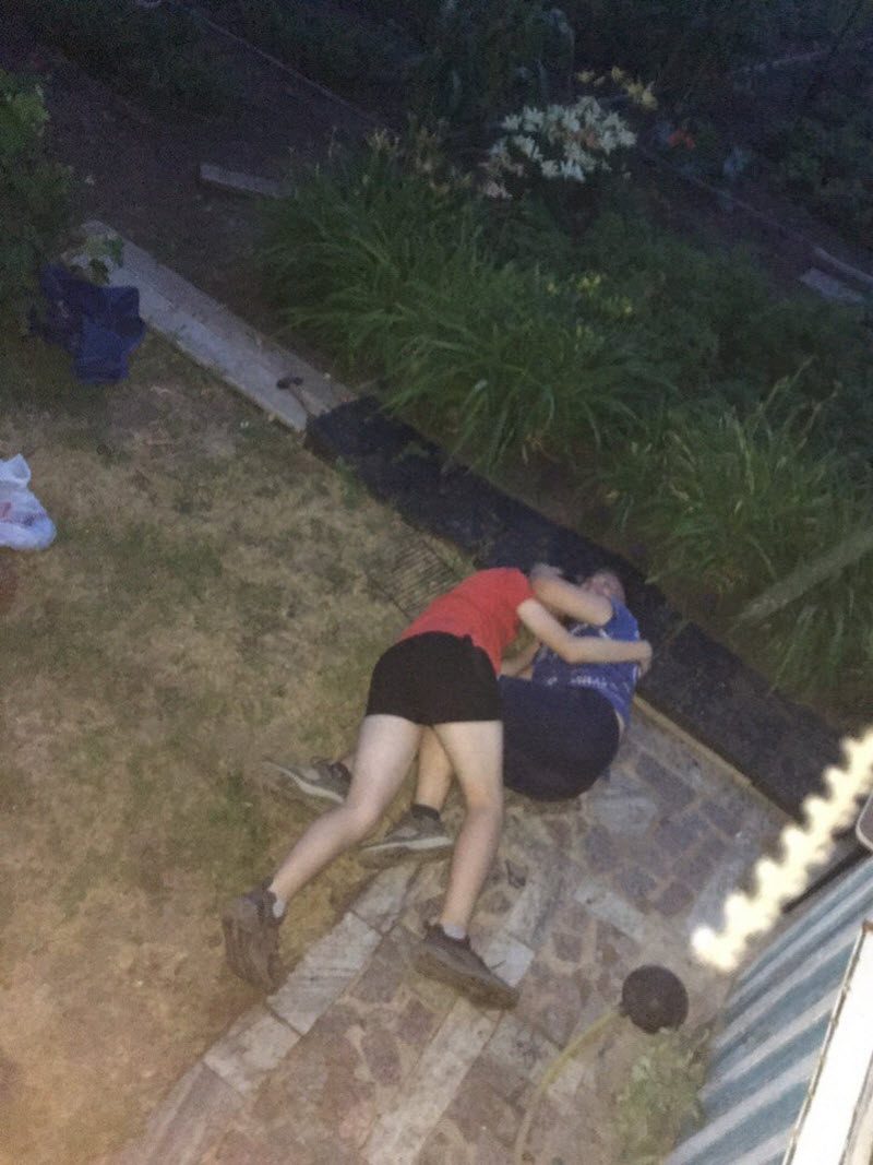 Забавы молодых: пьянки, гулянки, вписки