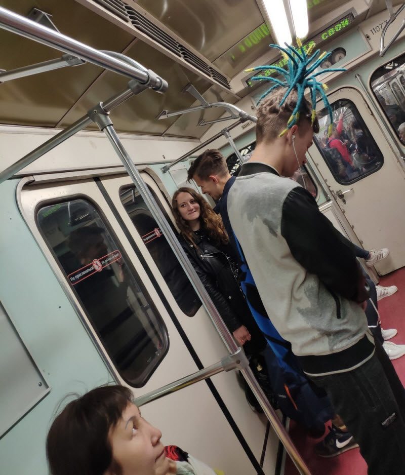 Модники из российского метрополитена
