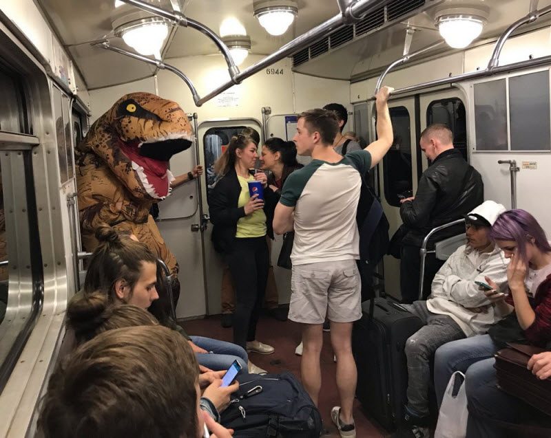 Модники из российского метрополитена