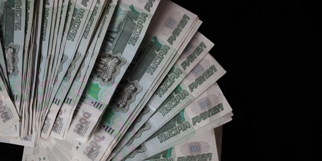 Росстат: число работников-миллионеров увеличилось на 38% за 2 года