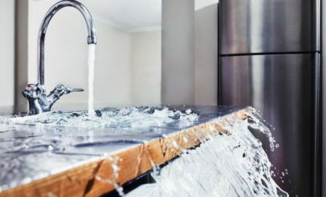 Популярные методы устранения засора, которые не работают