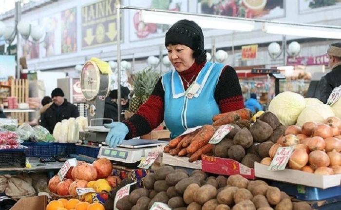 Как некоторые рыночные торговцы могут обвешивать покупателей Как некоторые рыночные торговцы могут обвешивать покупателей