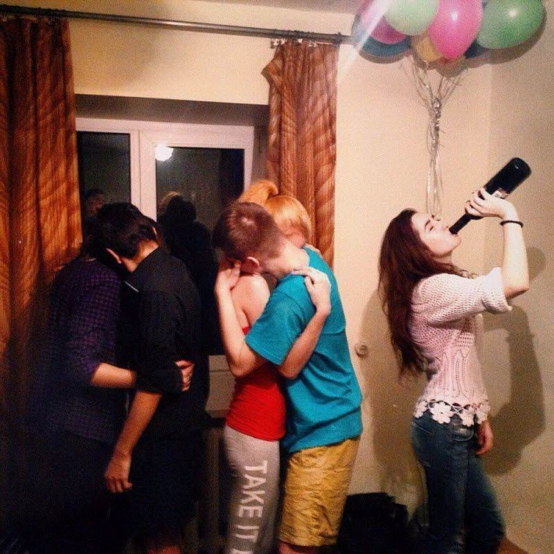 Забавы молодых: пьянки, гулянки, вписки