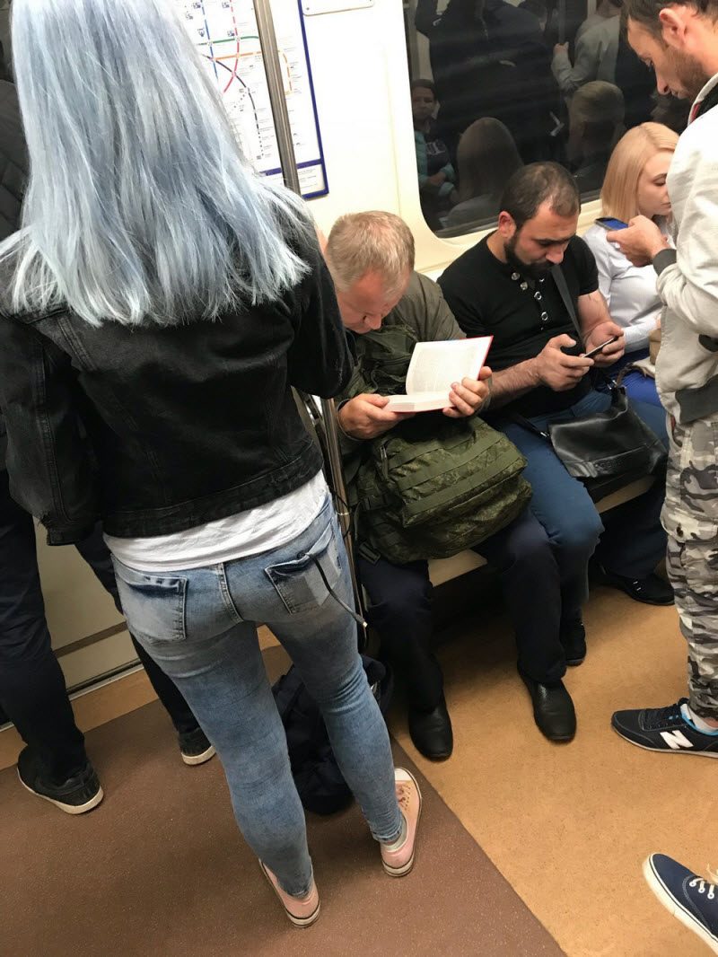 Модники из российского метрополитена