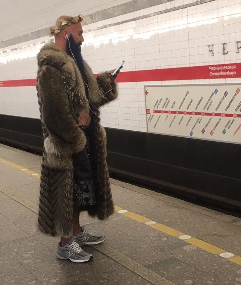 Модники из российского метрополитена