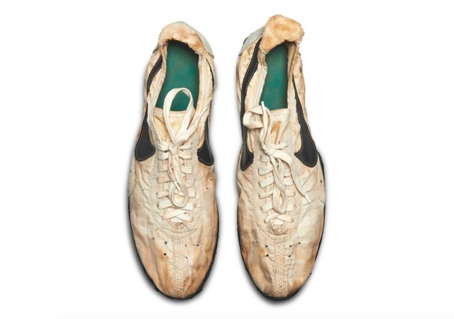 «Moon Shoe» кроссовки Nike за 437 500 долларов