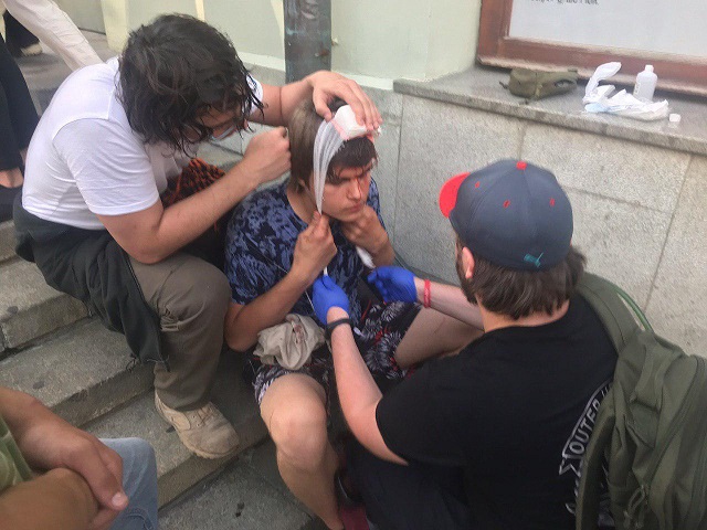 Фоторепортаж с московского митинга