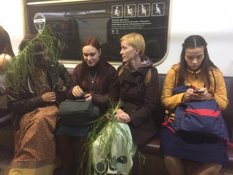 Модники из российского метрополитена