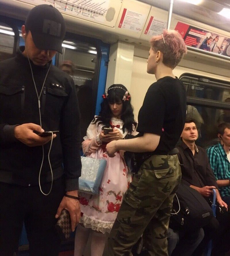 Модники из российского метрополитена
