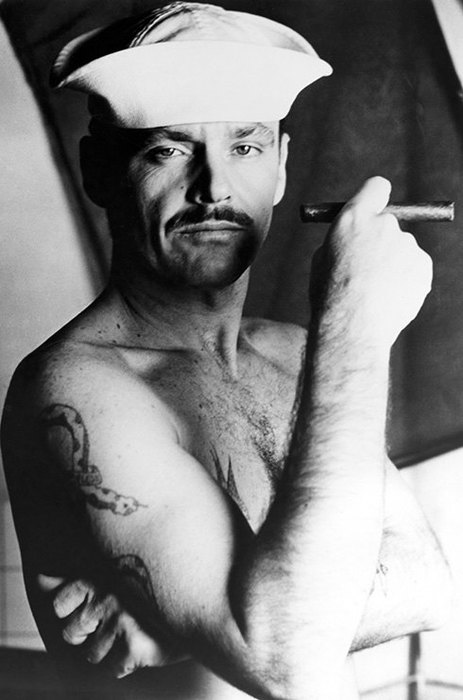 Самые заядлые бабники среди знаменитостей Самые заядлые бабники среди знаменитостей