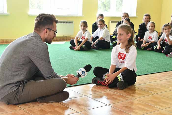 Мейсце-Оджанськое: польское село, в котором рождаются одни девочки Мейсце-Оджанськое: польское село, в котором рождаются одни девочки