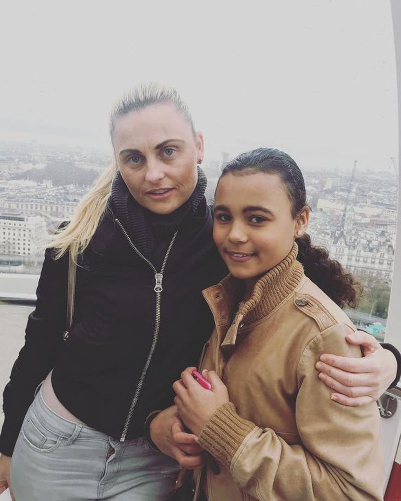 Экс-модель полностью перекроит свою 14-летнюю дочь, поскольку "уродливые люди никому не нужны"