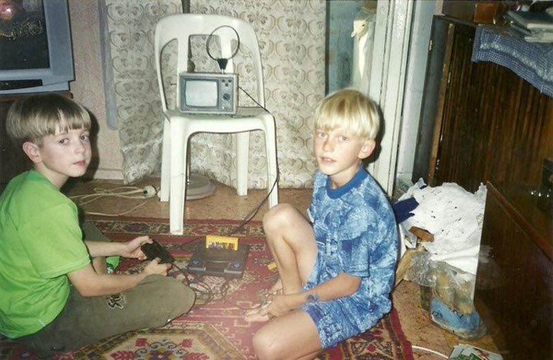 «Вся страна пьет, а я играю в Dendy»