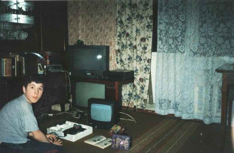 «Вся страна пьет, а я играю в Dendy»