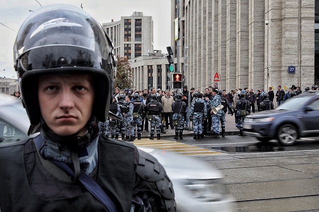 В Москве прошла самая крупная акция протеста с 2011 года