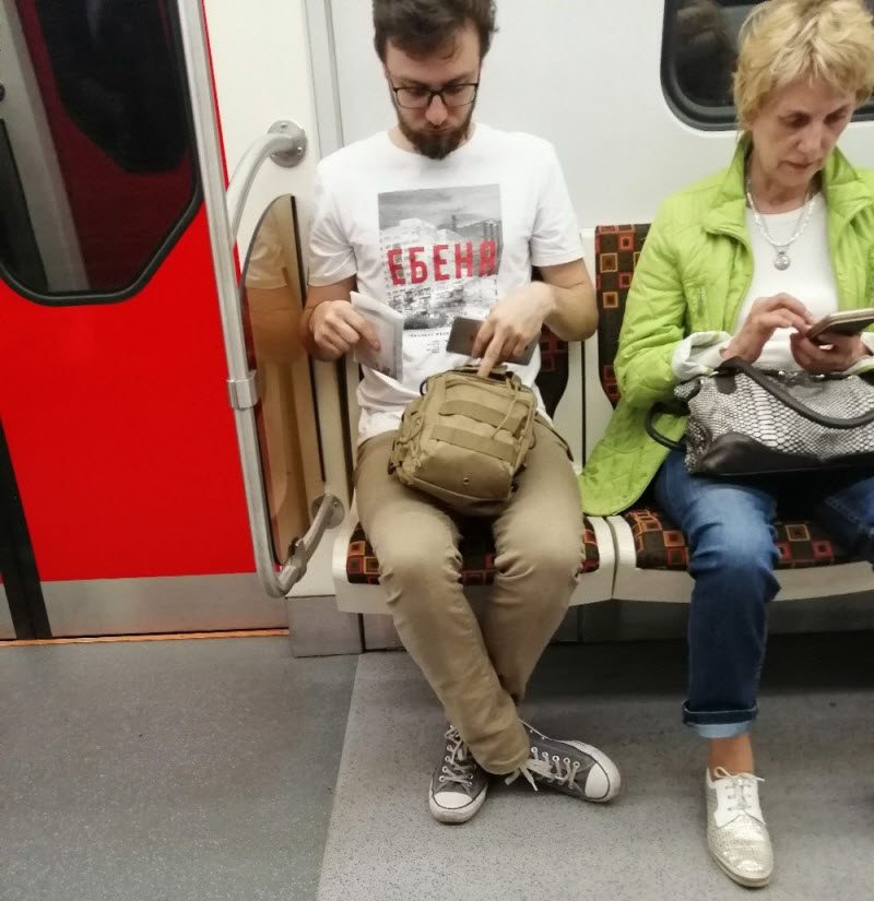 Модники из российского метрополитена