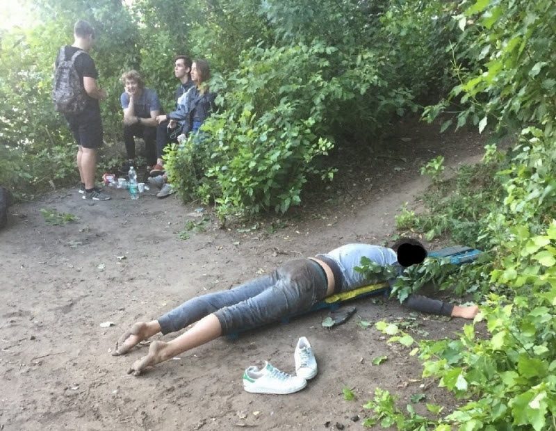 Забавы молодых: пьянки, гулянки, вписки