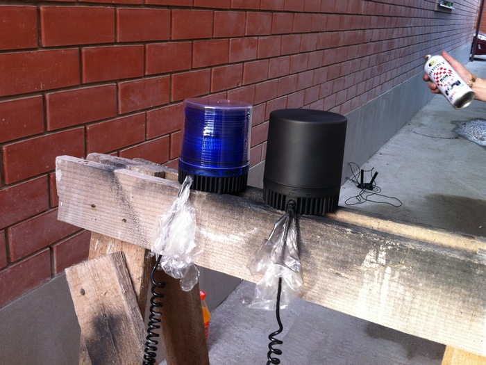 Нужно ли уступать дорогу автомобилю с черной мигалкой Нужно ли уступать дорогу автомобилю с черной мигалкой