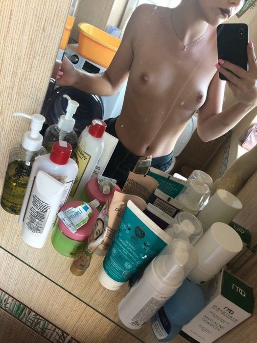 Девушки из социальных сетей