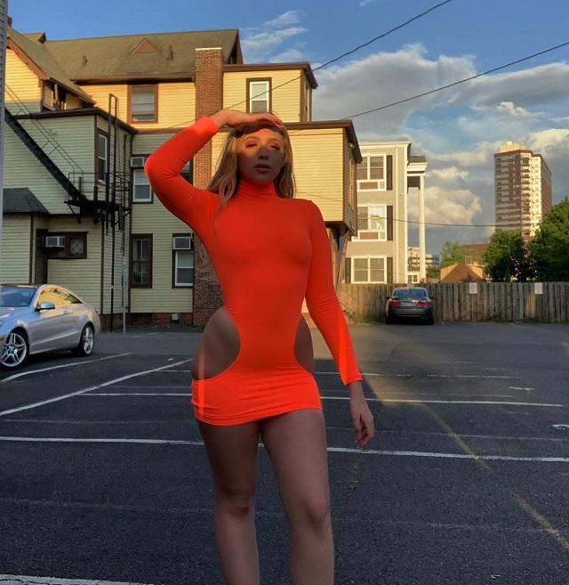 Instagram-модель: "Лучше умереть, чем быть страшненькой"