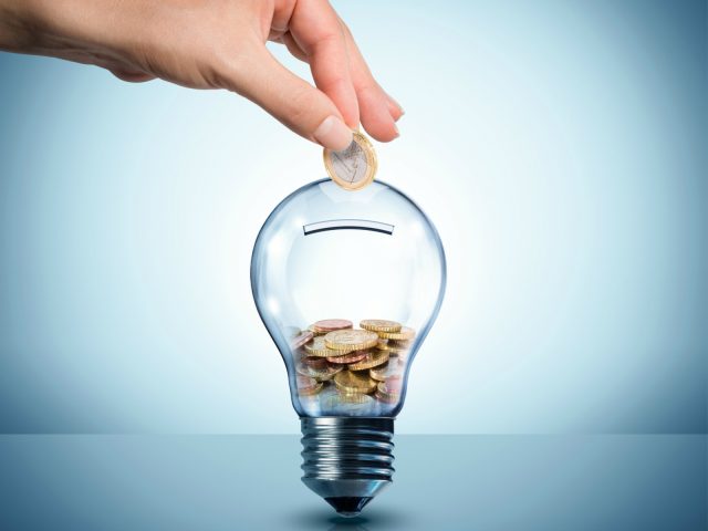 С 1 сентября тарифы на электроэнергию снижены на 20%